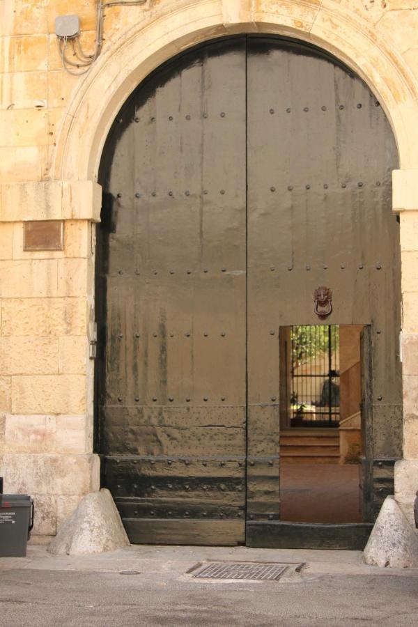 4 Balconi Rooms-Boutique B&B Lecce Exterior foto